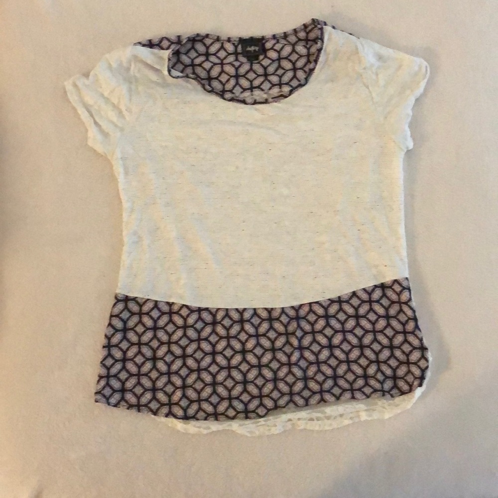 NWOT Daytrip shirt with Lacey back